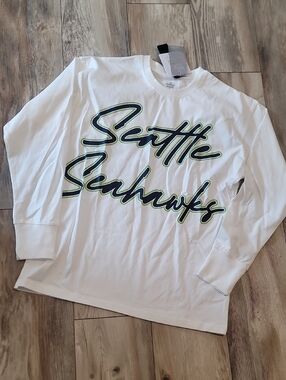 NWT Seahawks Shirt